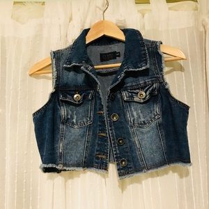 Cropped Denim vest